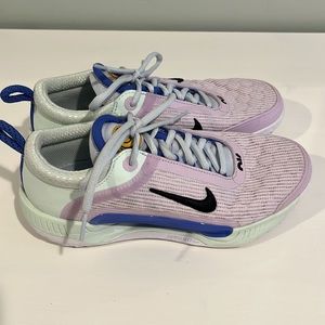 NikeCourt Air Zoom NXT size 8, worn 5 times. Used like new.